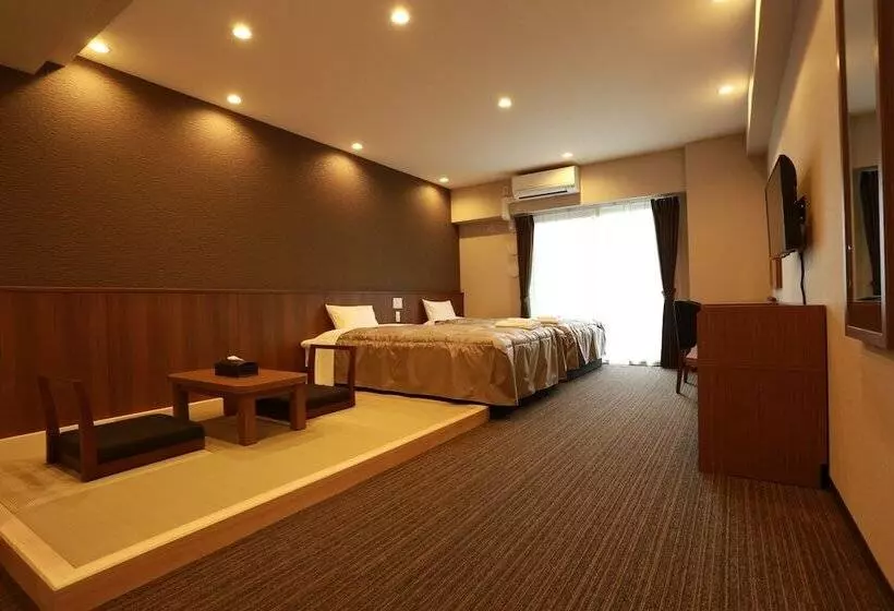 Hotelli The Base Sakai Higashi Apartment