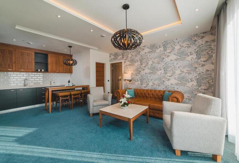 Kalamper Hotel & Spa