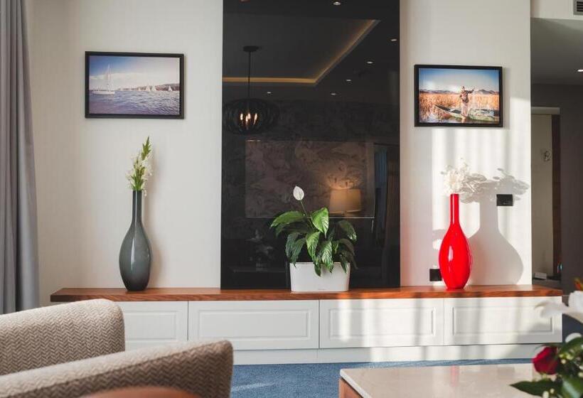 Kalamper Hotel & Spa