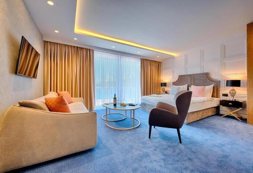 Kalamper Hotel & Spa