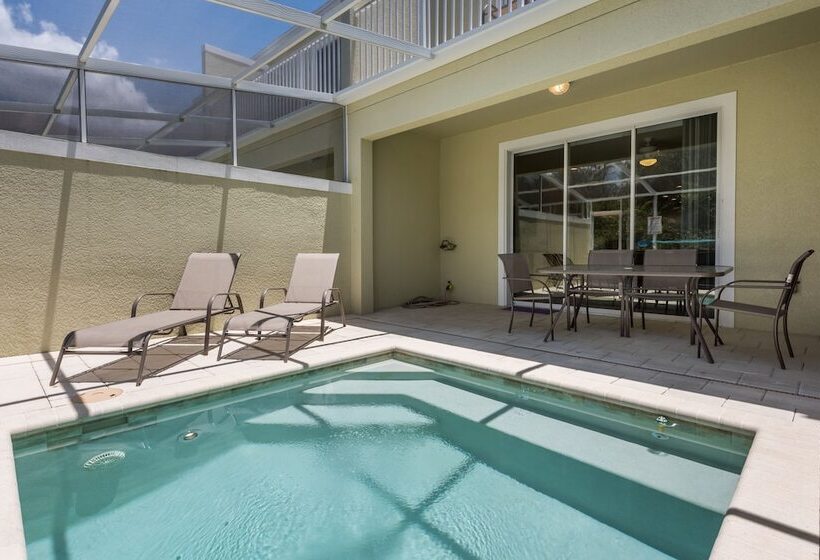 Serenity By Vhc Hospitality