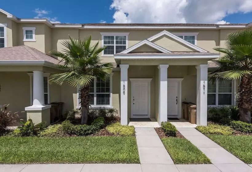 Serenity By Vhc Hospitality