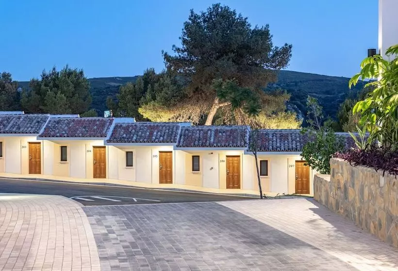 هتل Admiral San Roque