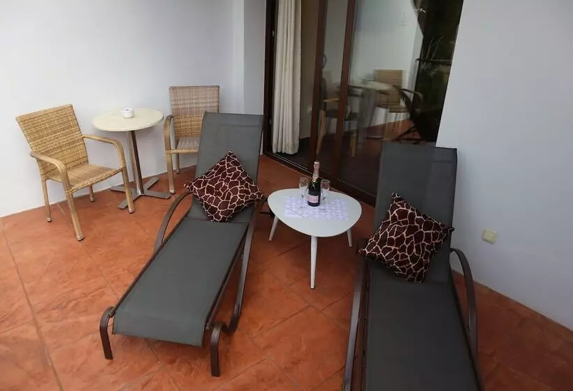 هتل Admiral San Roque