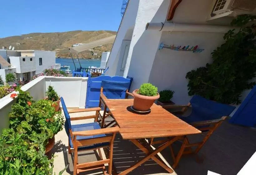 Hotelli Aegeon Pension