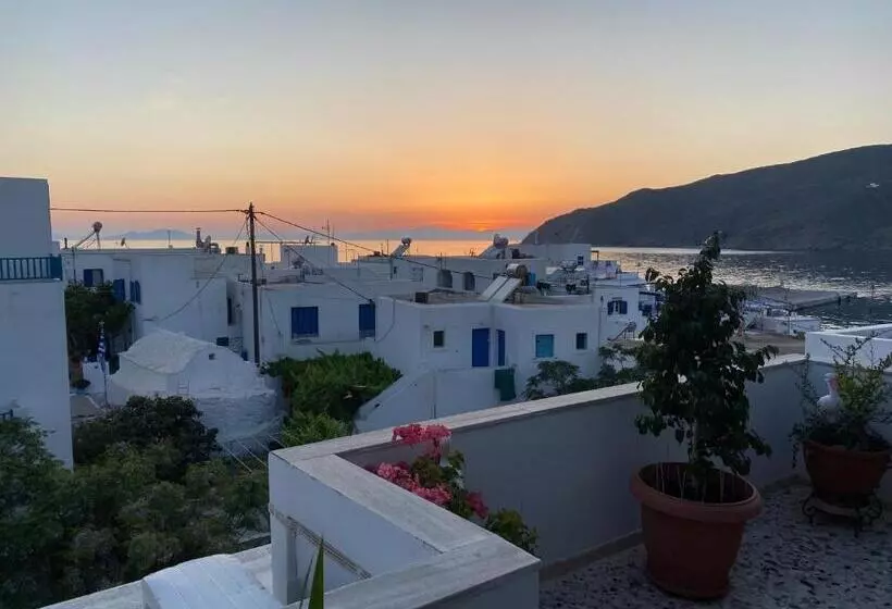 Hotelli Aegeon Pension