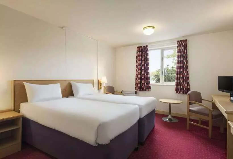 Hotelli Days Inn Tewkesbury