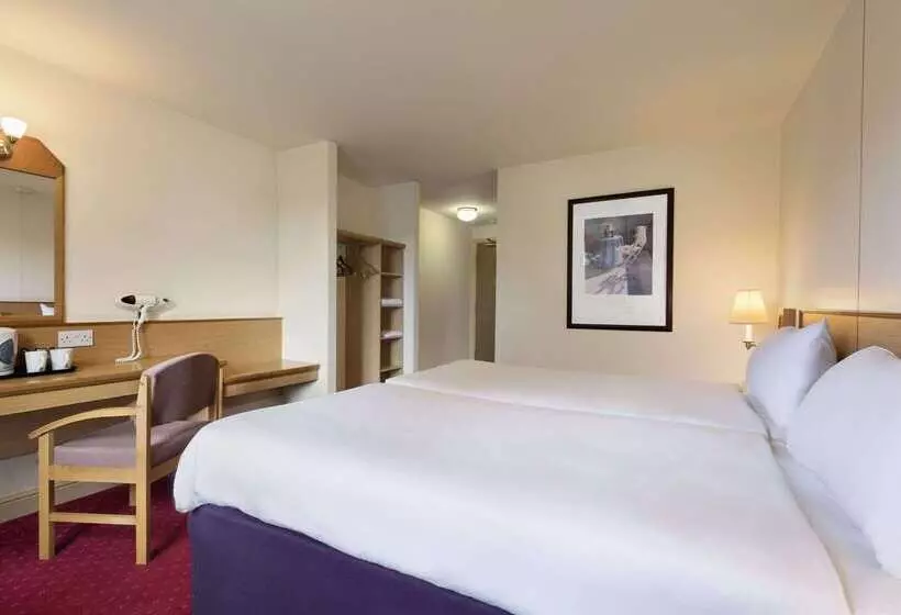 Hotelli Days Inn Tewkesbury