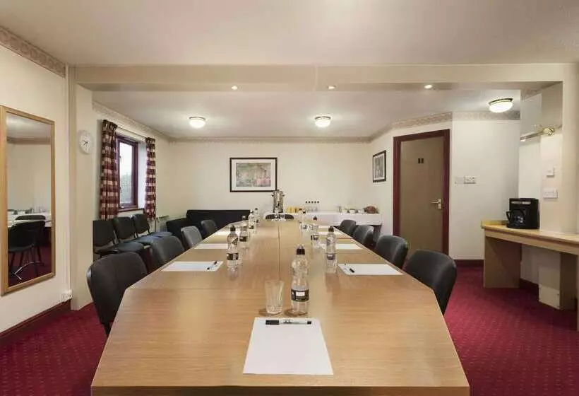 Hotelli Days Inn Tewkesbury