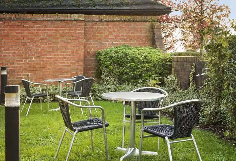 Hotelli Days Inn Tewkesbury