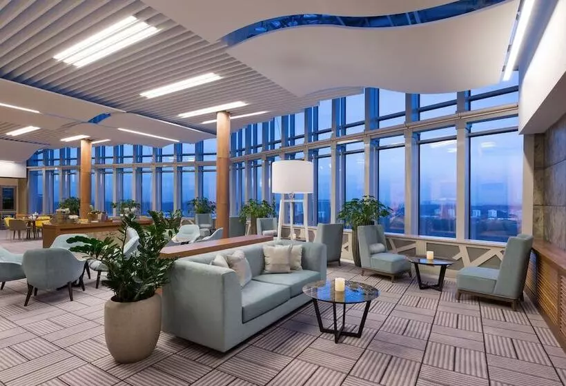هتل Doubletree By Hilton Moscow Vnukovo Airport