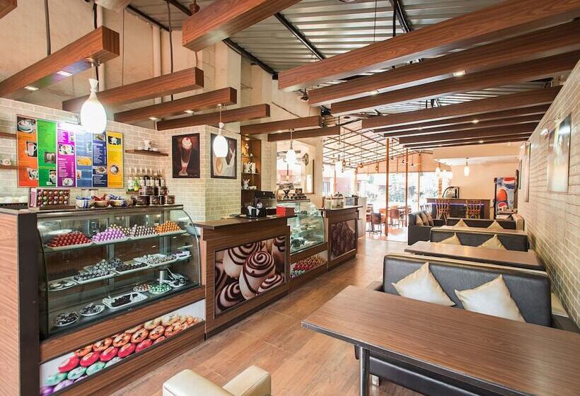 Отель Oyo Rooms Calangute Baga Circle