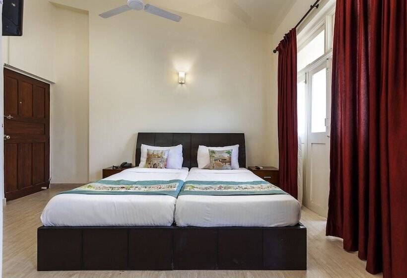 Отель Oyo Rooms Calangute Baga Circle