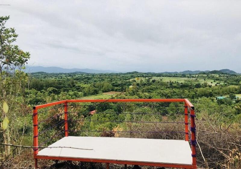 בית מלון כפרי Suan Phueng Pa Wai Resort