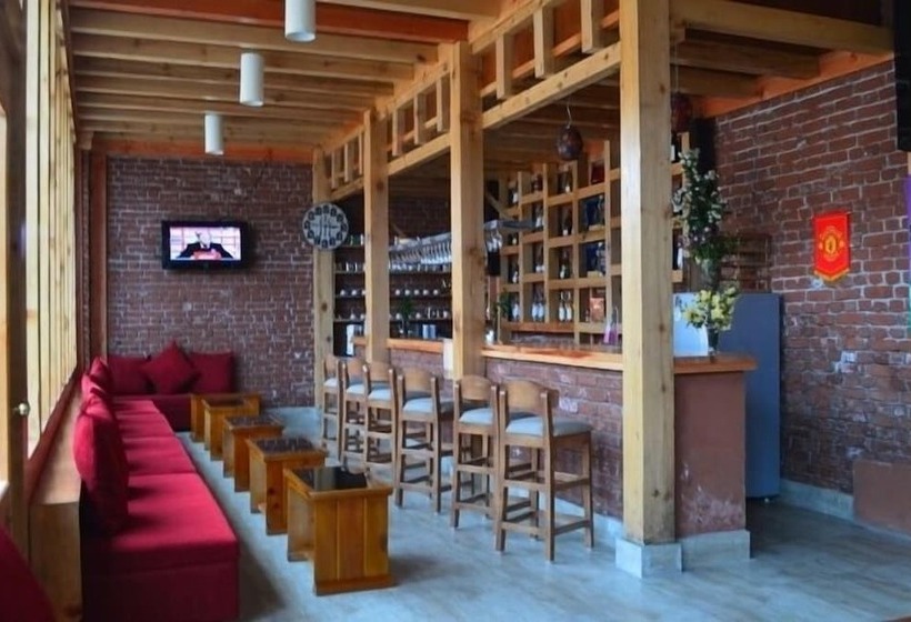 هتل Tenzinling Resort