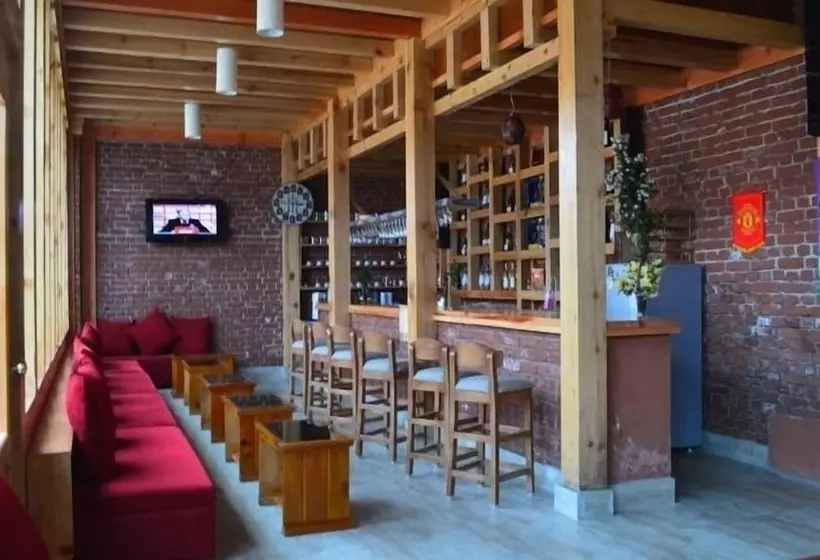 هتل Tenzinling Resort