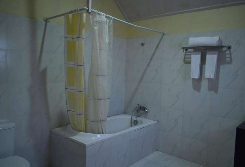 هتل Tenzinling Resort