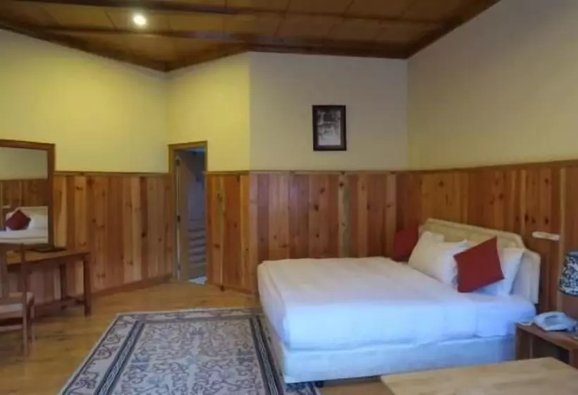 هتل Tenzinling Resort