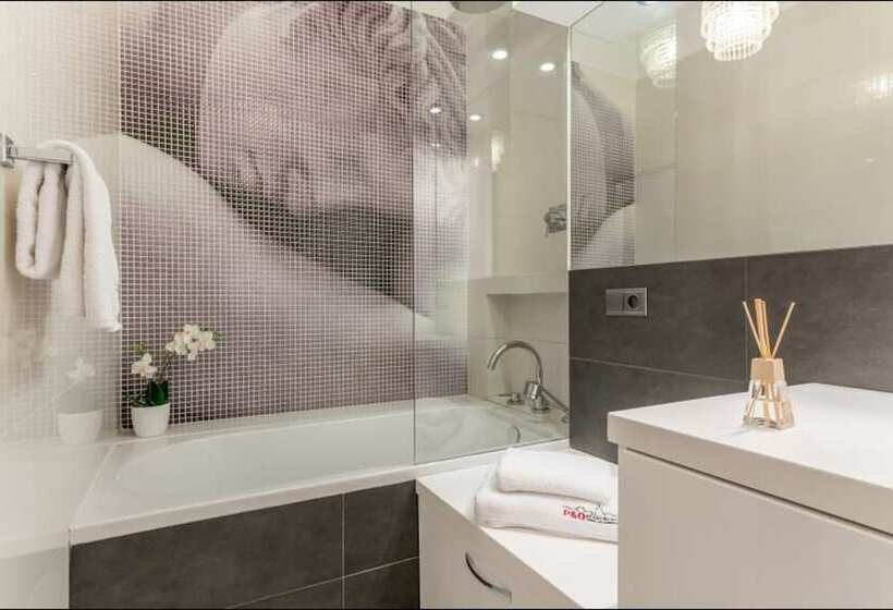 P&o Apartments Tamka