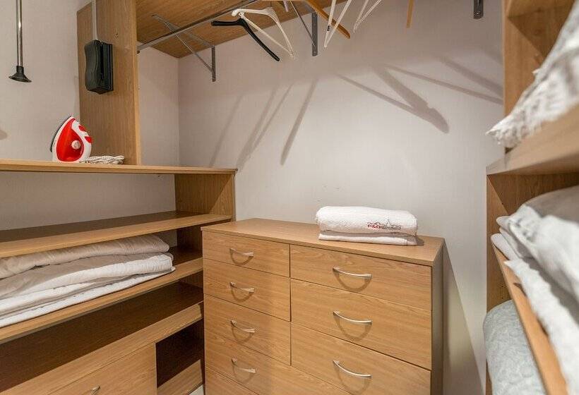 P&o Apartments Tamka