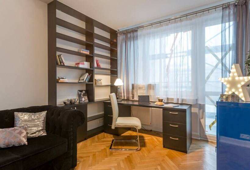 P&o Apartments Tamka