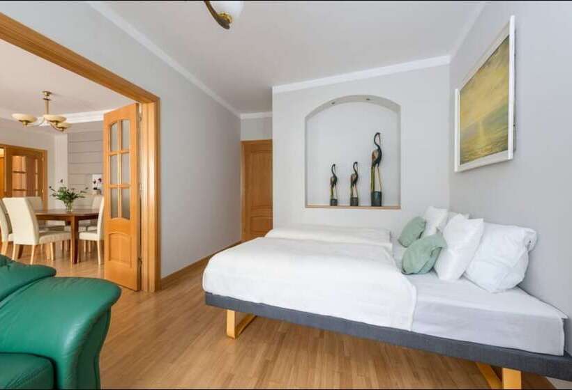 P&o Apartments Tamka