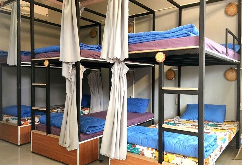 Bookaholic Beach Hostel