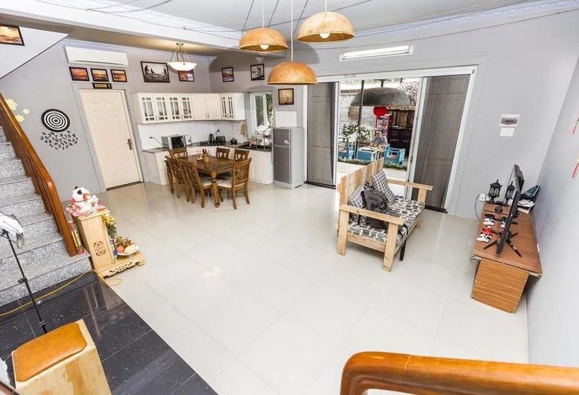 Bookaholic Beach Hostel