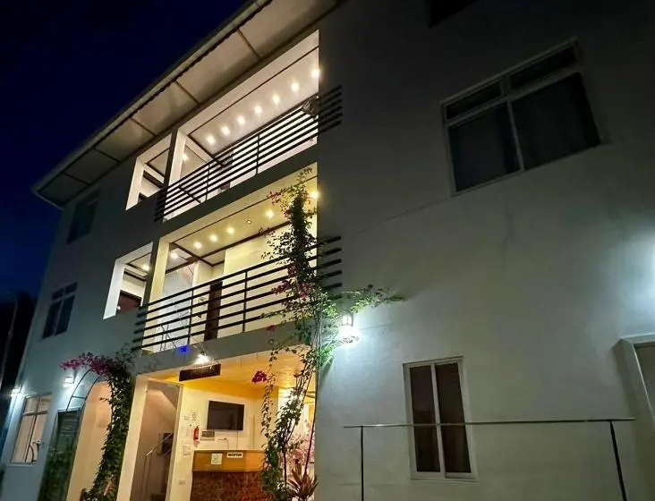 پانسیون Kanbulo House Maldives