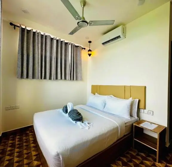 پانسیون Kanbulo House Maldives