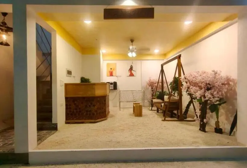 پانسیون Kanbulo House Maldives