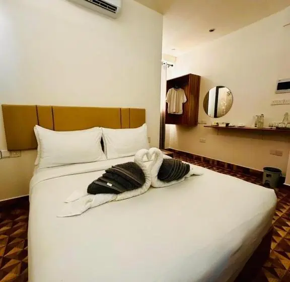 پانسیون Kanbulo House Maldives