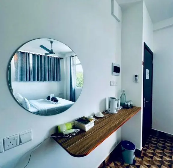 پانسیون Kanbulo House Maldives