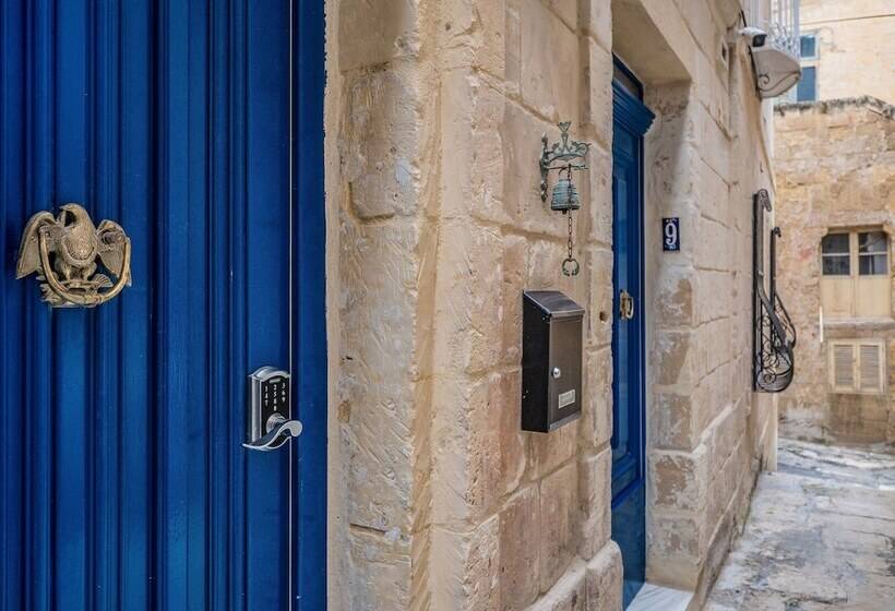 Valletta Ajkla Mansion