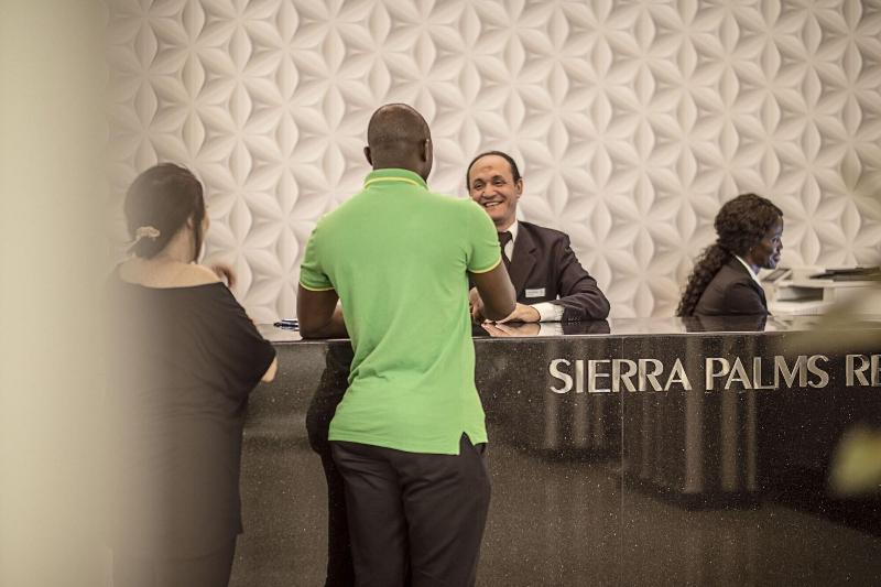 Bed & Breakfast Sierra Palms Resort