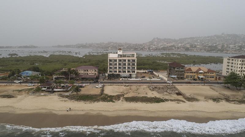 Bed & Breakfast Sierra Palms Resort