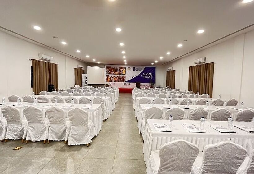 Bed & Breakfast Sierra Palms Resort