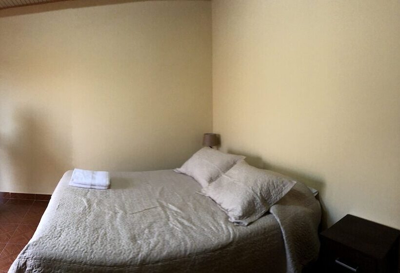 פונדק Antawhara Atacama