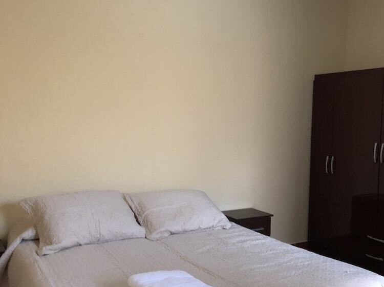 פונדק Antawhara Atacama