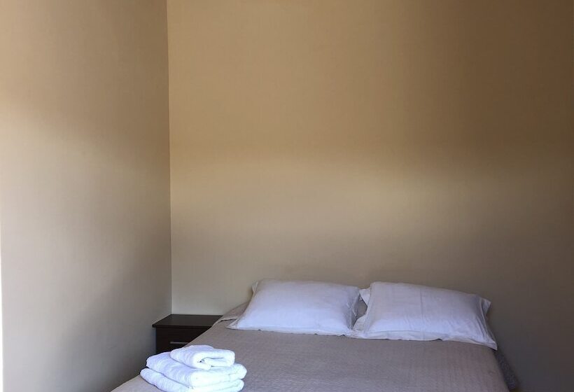 פונדק Antawhara Atacama