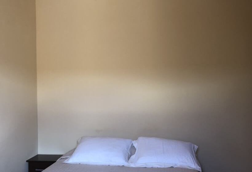 פונדק Antawhara Atacama