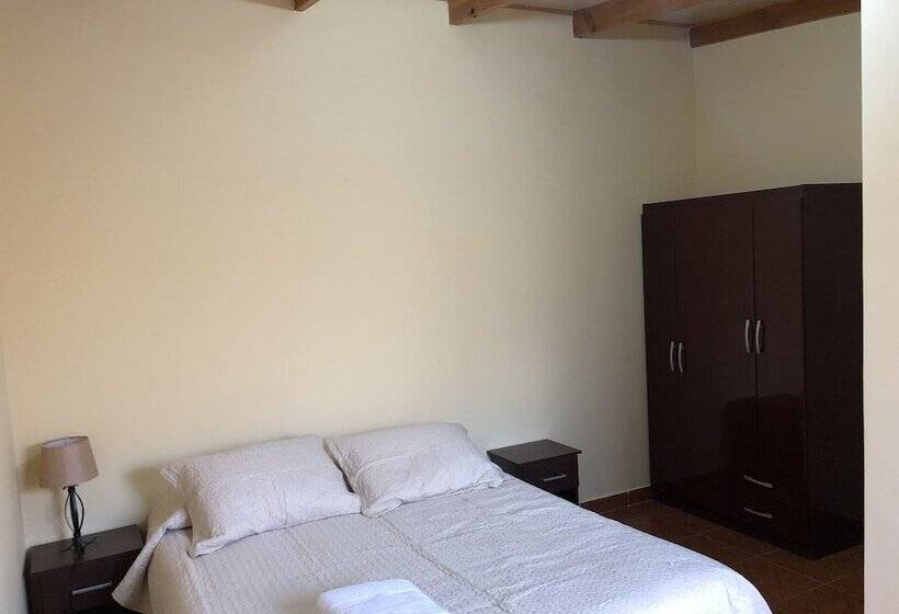 פונדק Antawhara Atacama