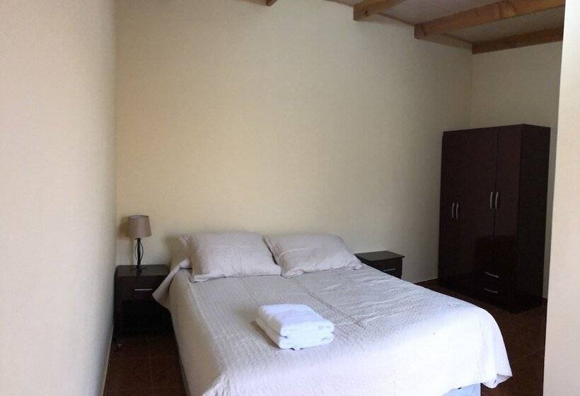 פונדק Antawhara Atacama