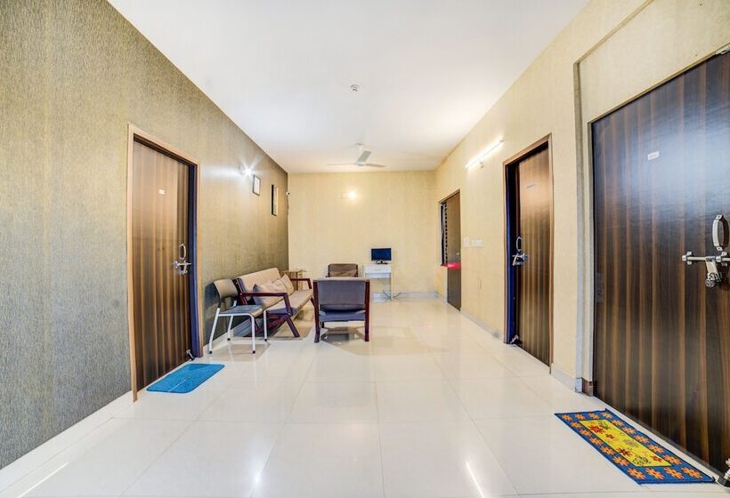 בית מלון כפרי Fabexpress 7 Sandz