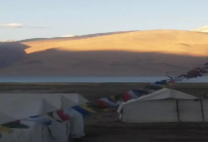 ホテル Golden Mark Camp