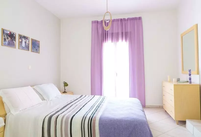 هتل Infinite Blue Apartments