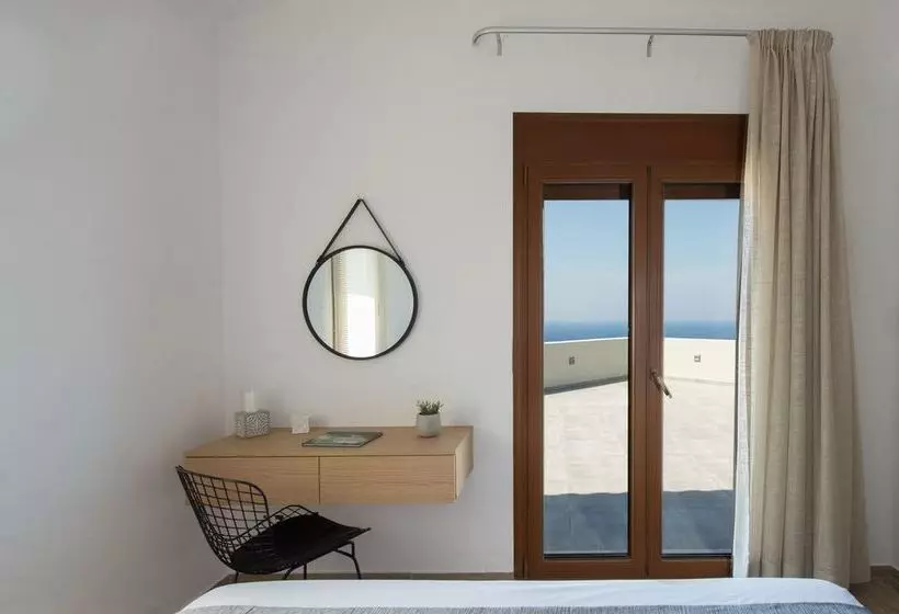 هتل Infinite Blue Apartments