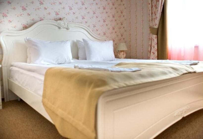 酒店 Knyazhyi Dvir