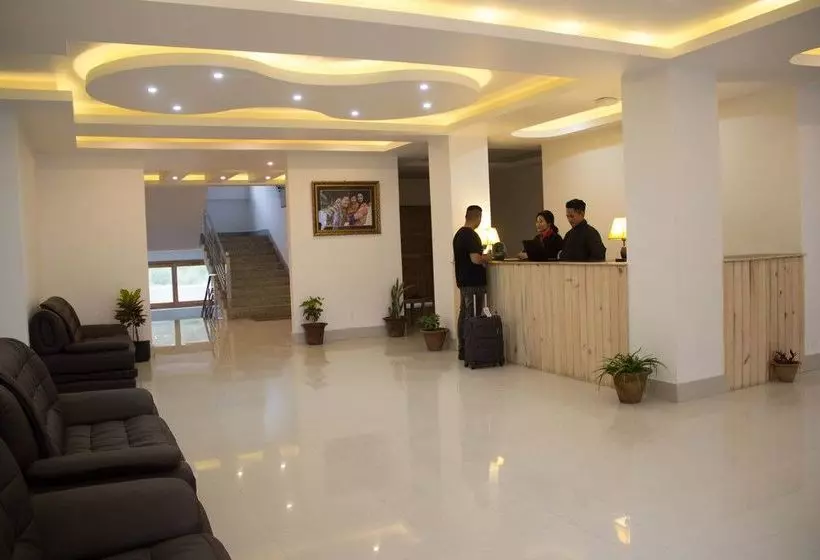 هتل Lhaki Yangchak Residency