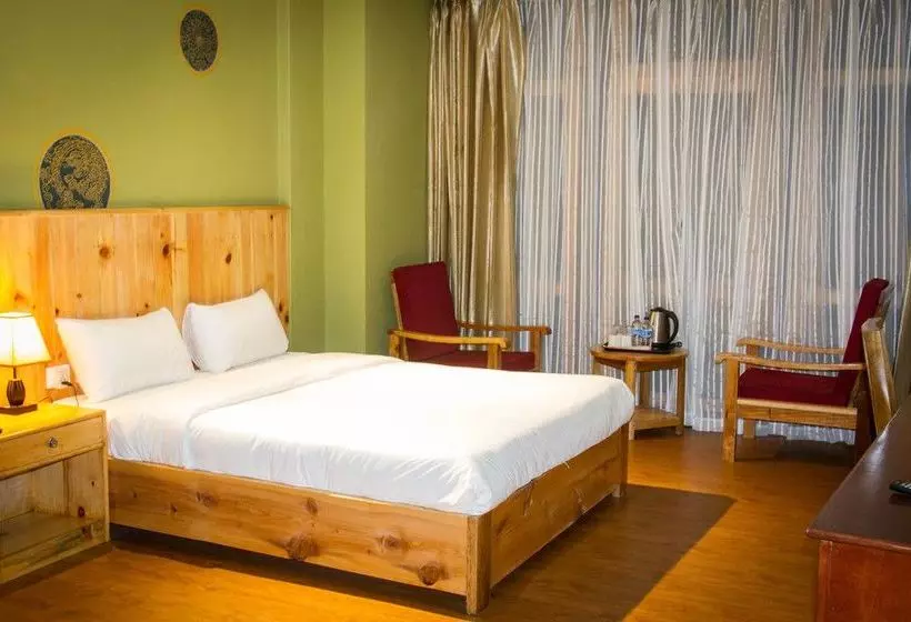 هتل Lhaki Yangchak Residency